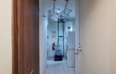 Apartment Pakubuwono View 2BR Fully Furnished (Middle Floor)